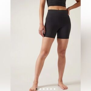 Athleta Black Stretch Short Size XXS